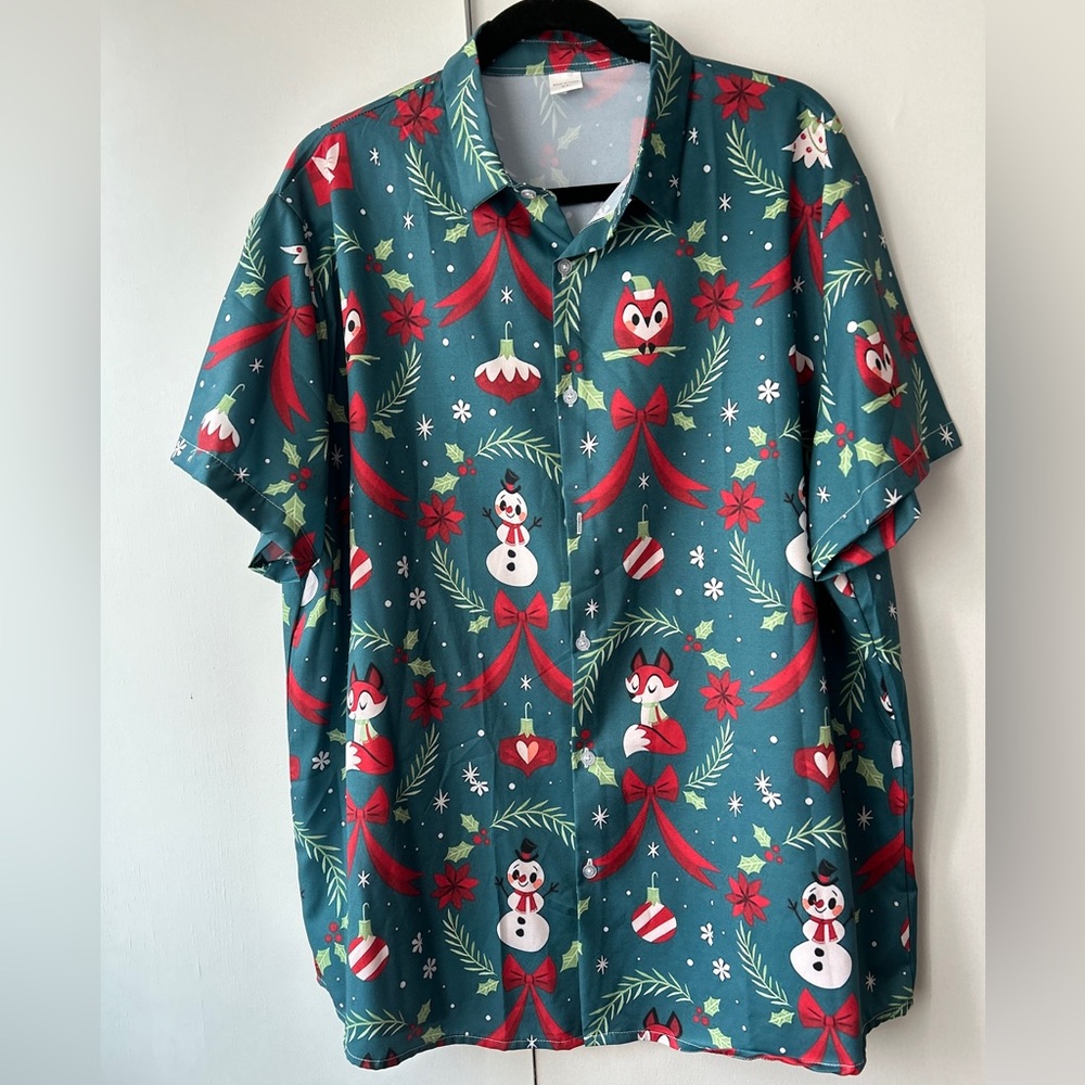 Fun Holiday - Short Sleeve Button-Down Shirt - X-Lg